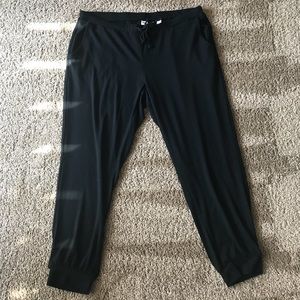 MATERNITY sweats / joggers